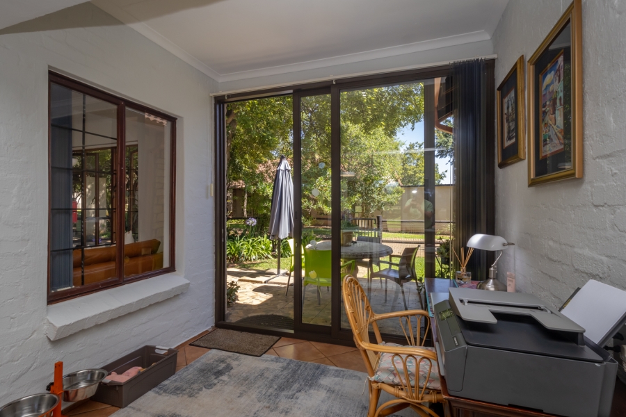 2 Bedroom Property for Sale in The Coves North West